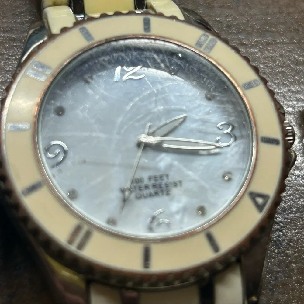 5 - functioning watches. 1 Sara Coventry, the rest either Avon or unknown brand